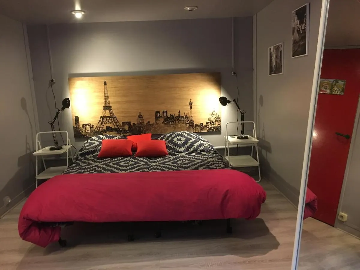 Privatunterkunft Ferienwohnung Au Parc Montsouris Paris