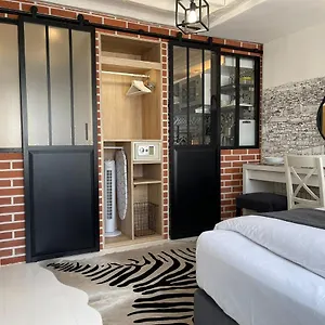 Beaubourg Marais Apartment